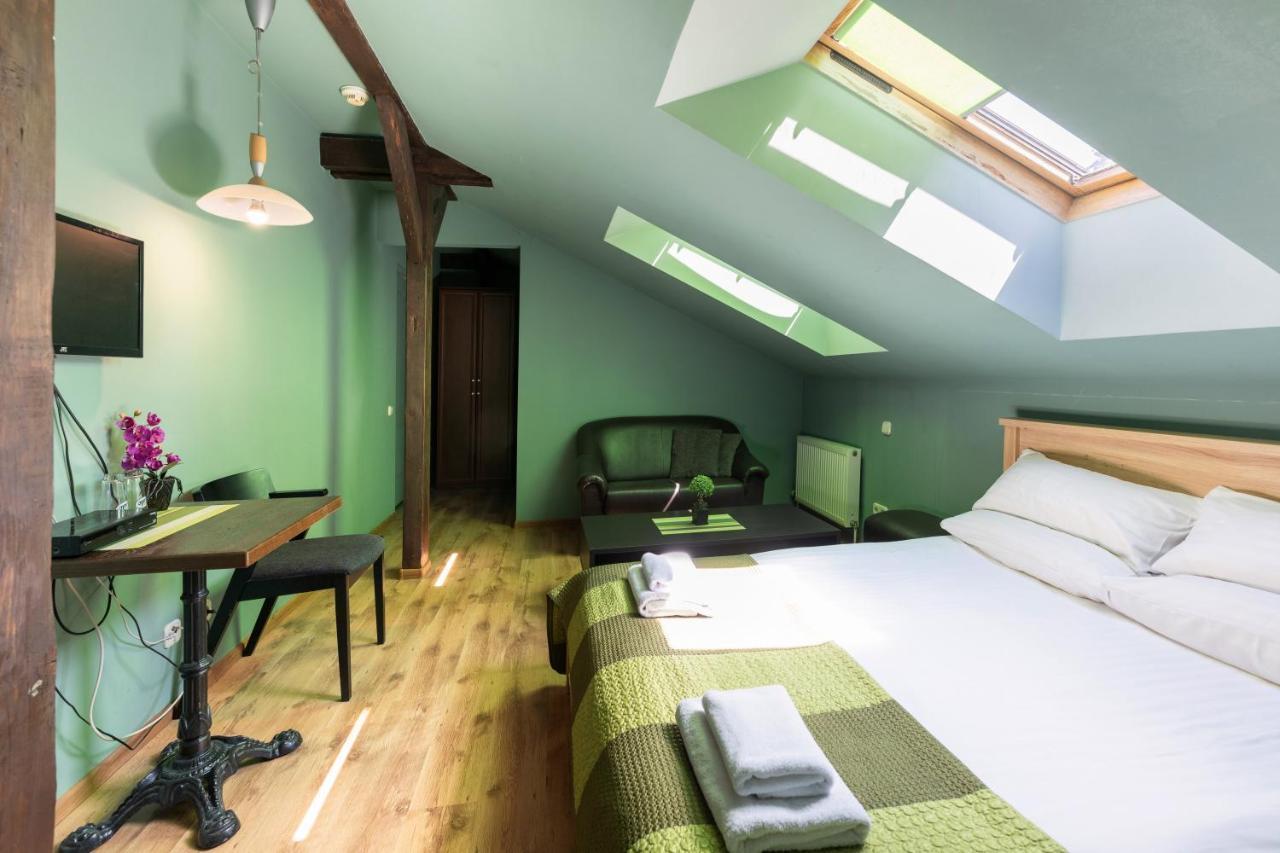 Spare Hotel&bowling Riga